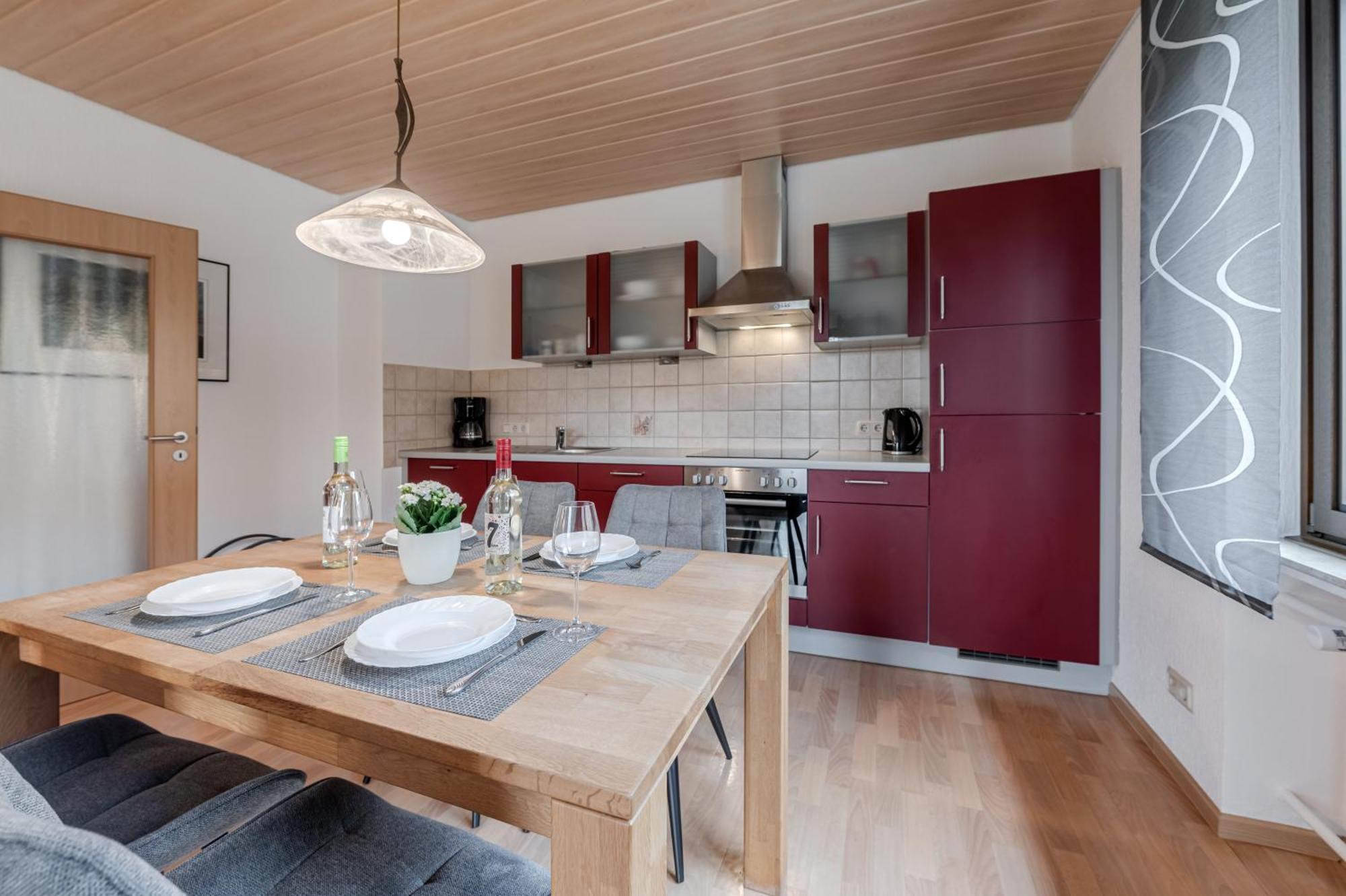 Ferienwohnung Moselblick 베른카슈텔쿠에스 외부 사진
