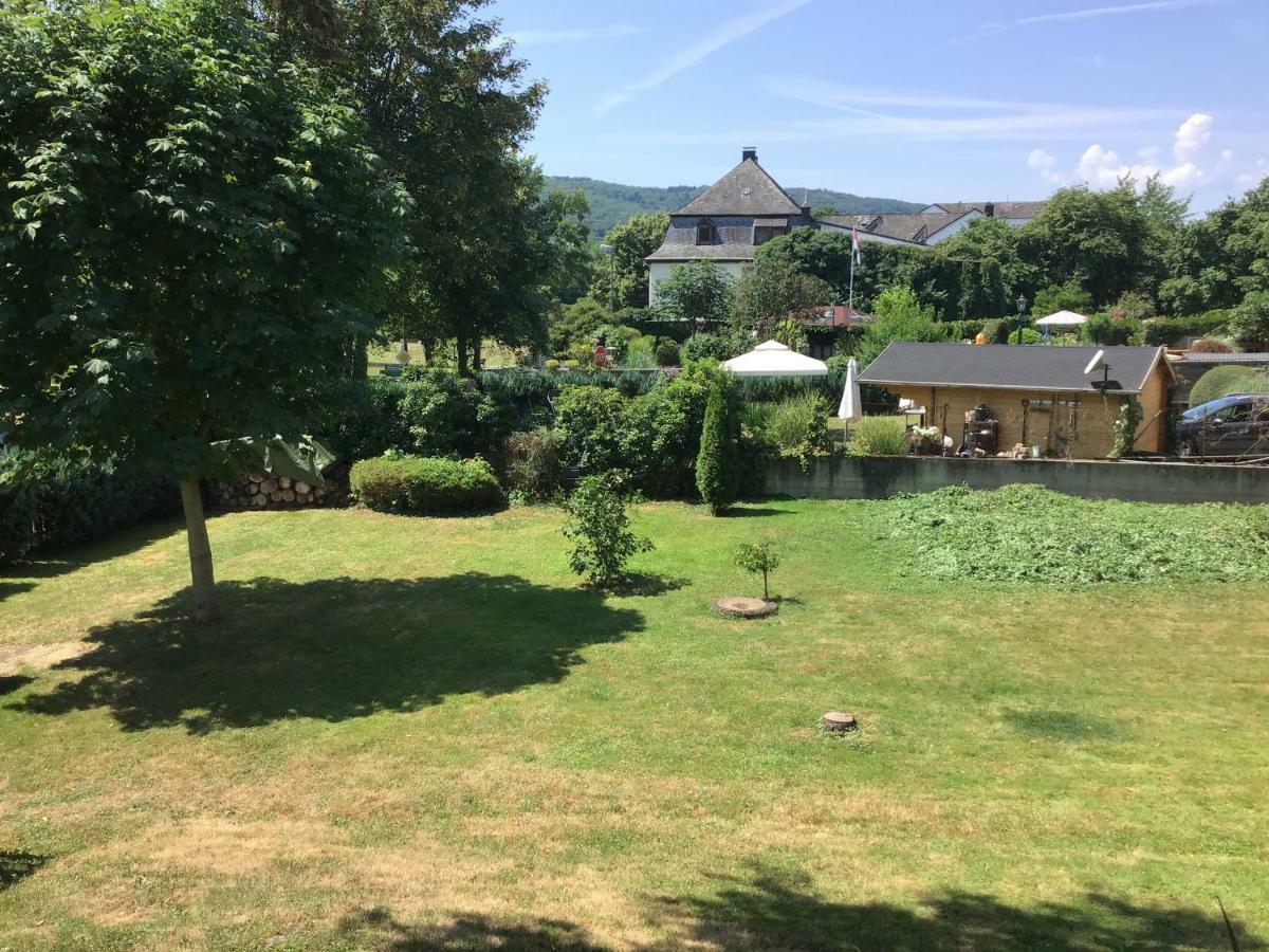 Ferienwohnung Moselblick 베른카슈텔쿠에스 외부 사진